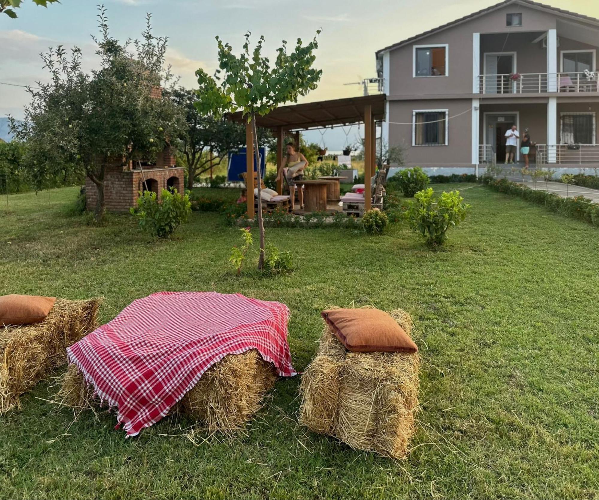 Hotel Villa Ballkan Grilë Exterior foto